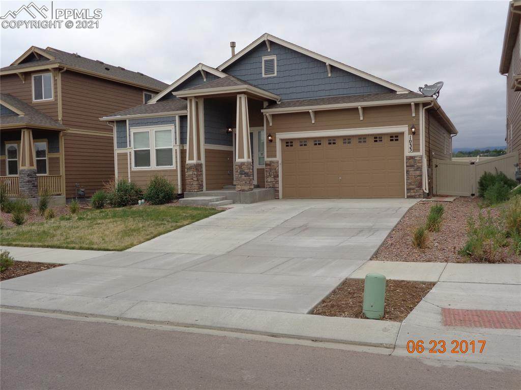 1033 Antrim Loop - Photo 1