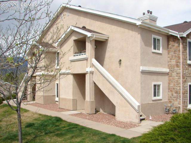 3625 Strawberry Field Grove - Photo 1