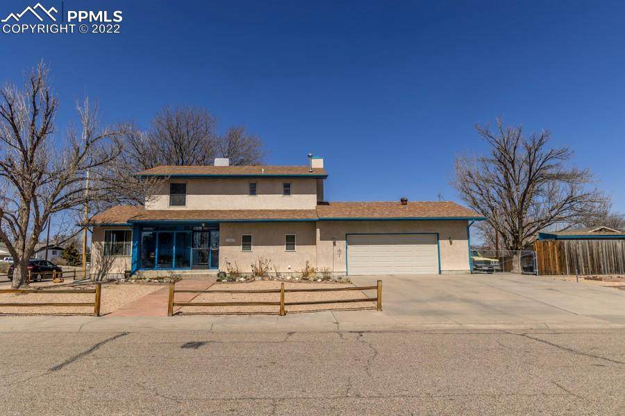 3945 Sheffield Lane - Photo 1