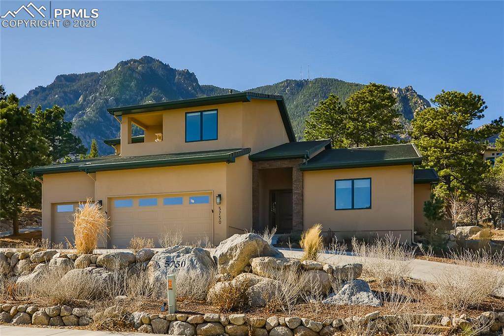 5750 Gladstone Street - Photo 1