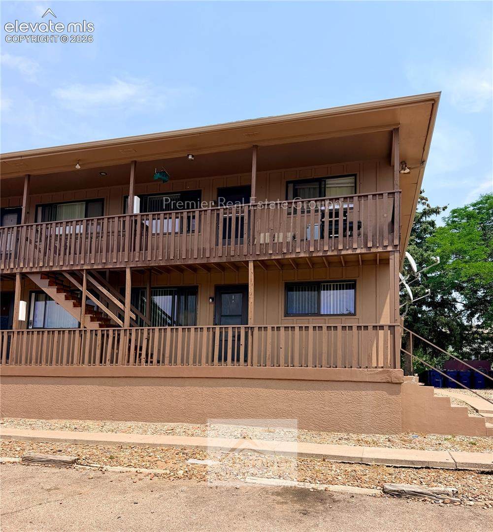 1480 Hathaway Drive - Photo 1