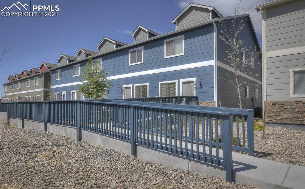 4249 Perryville Point - Photo 1