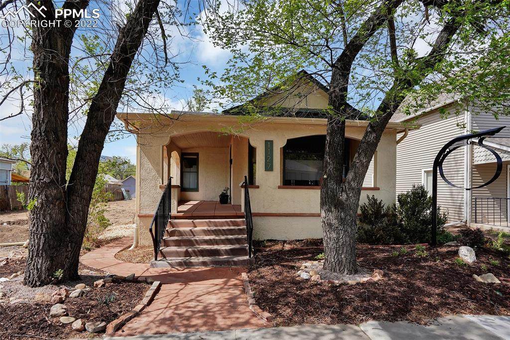 1127 Colorado Avenue - Photo 1