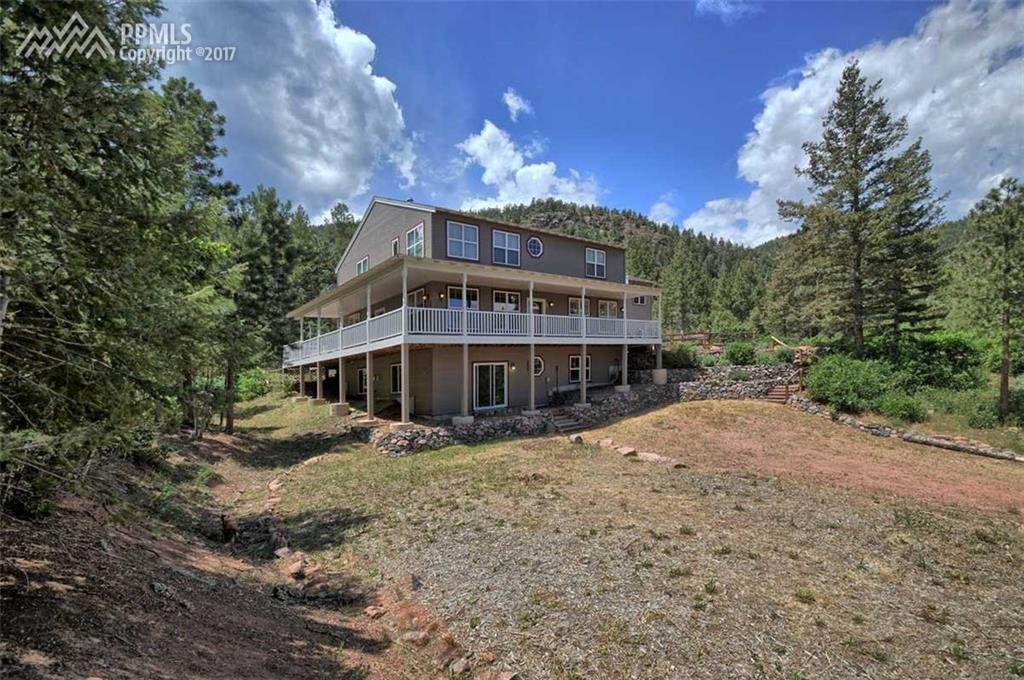 810 Sun Ridge Circle - Photo 1
