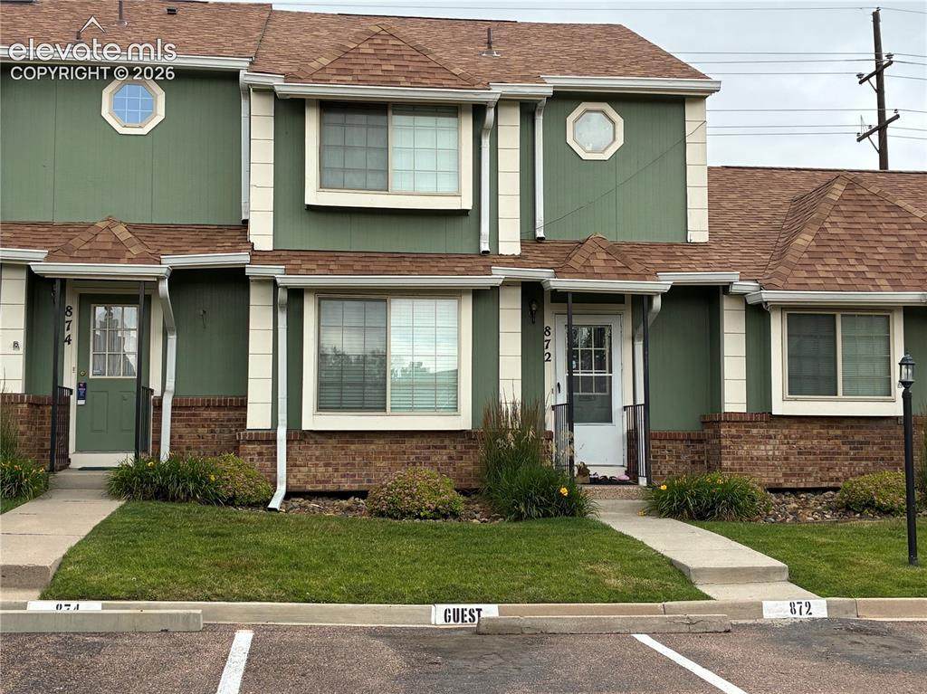 872 London Green Way - Photo 1