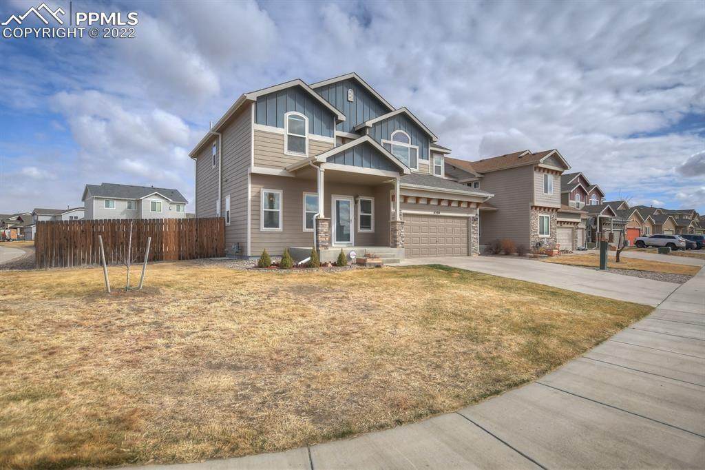 6590 Tranters Creek Way - Photo 1