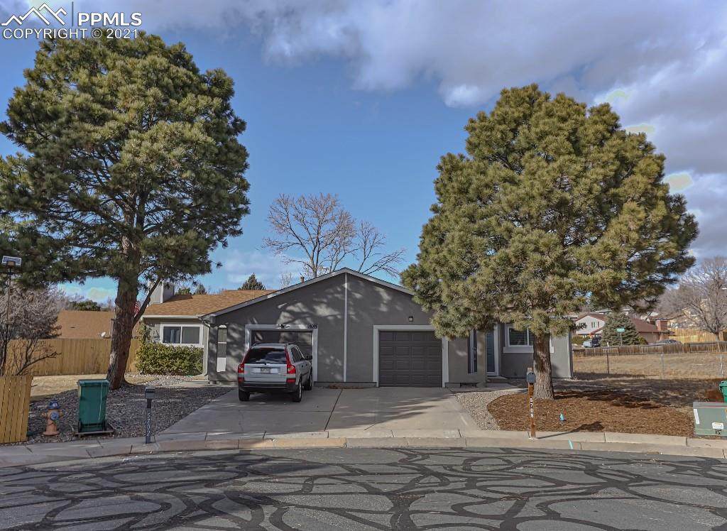 5708 Hermit Pass Drive - Photo 1