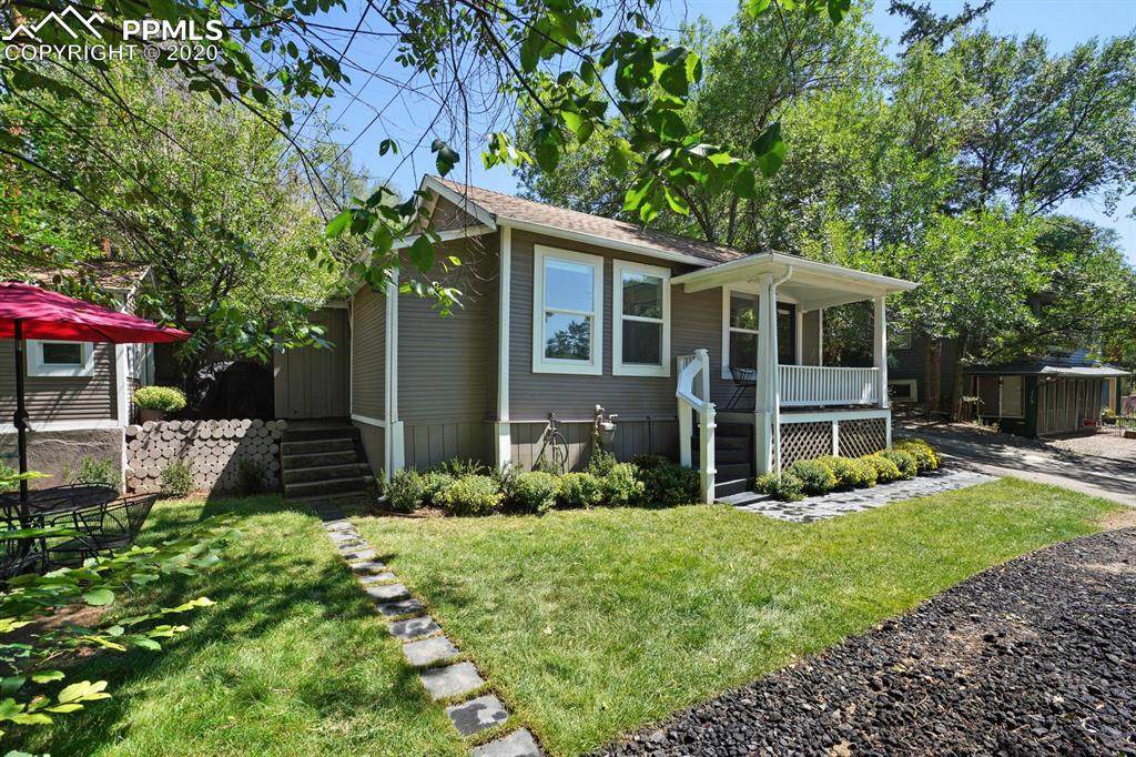 112 12th Street - Photo 1