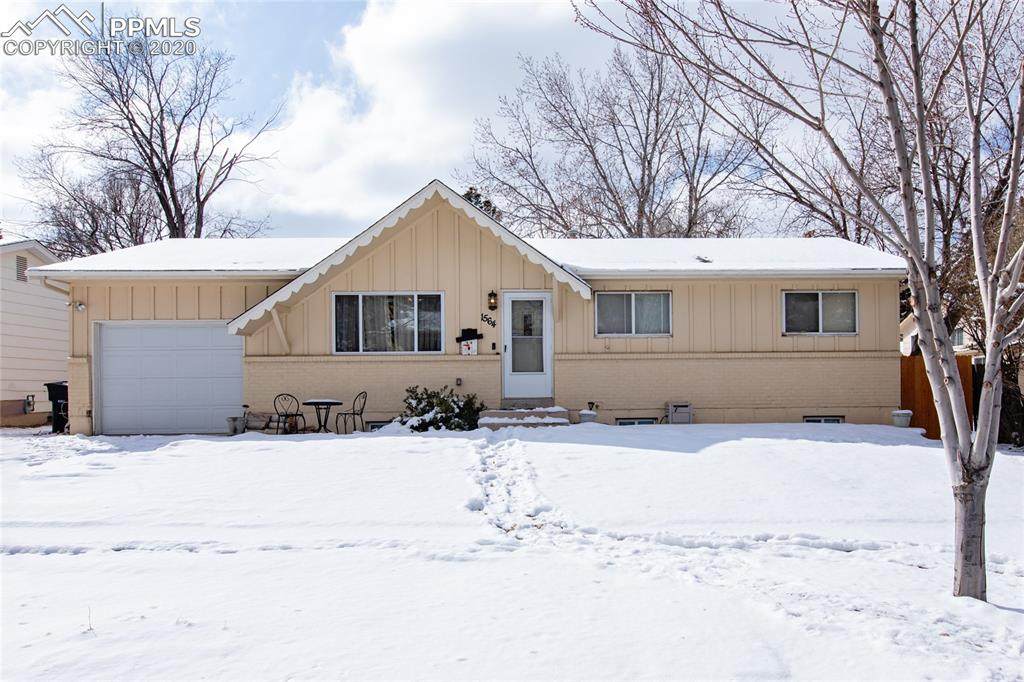 1564 Robidoux Circle - Photo 1