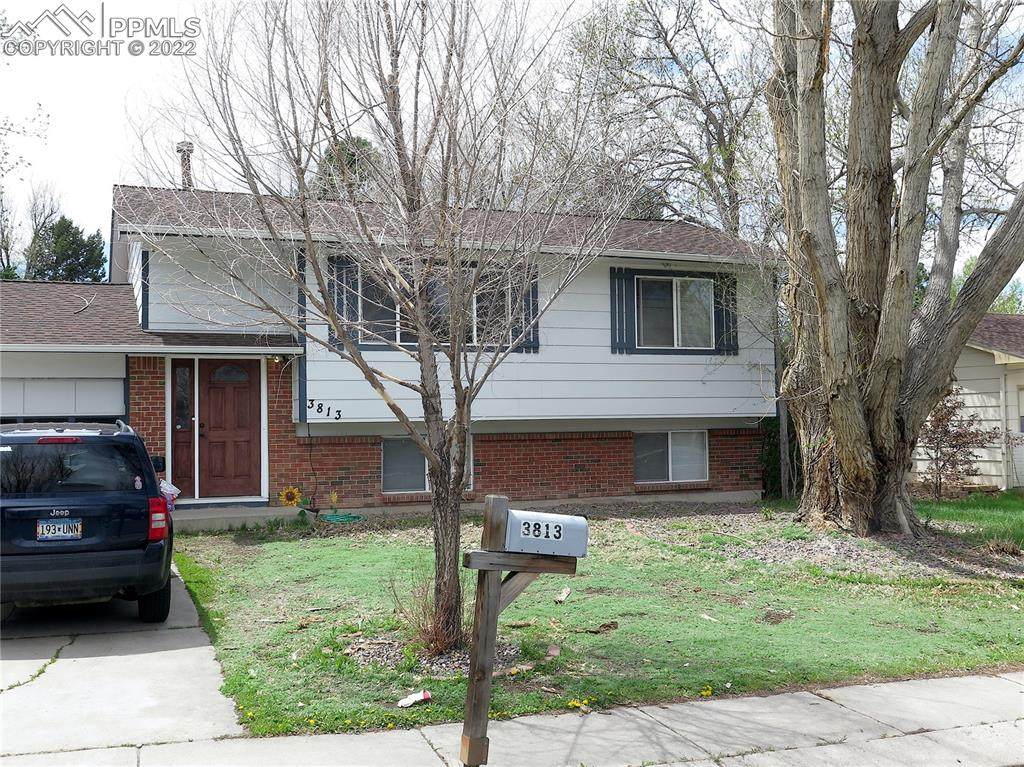 3813 Pearl Drive - Photo 1