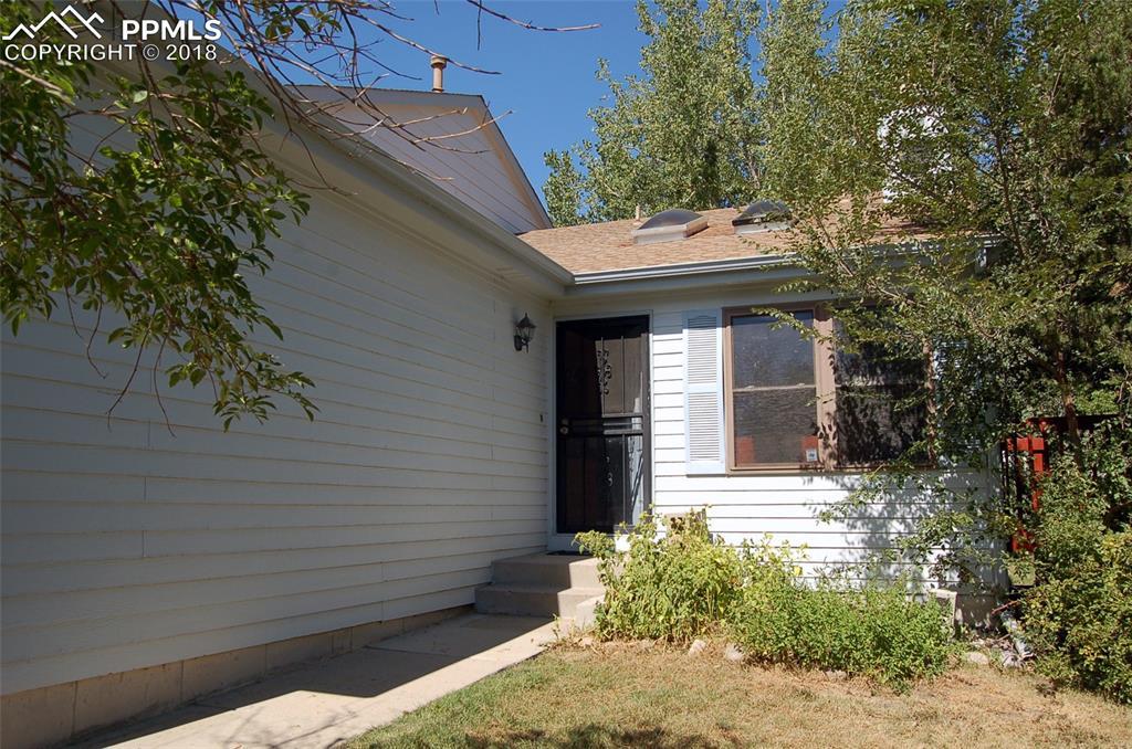 1235 Firefly Circle - Photo 1