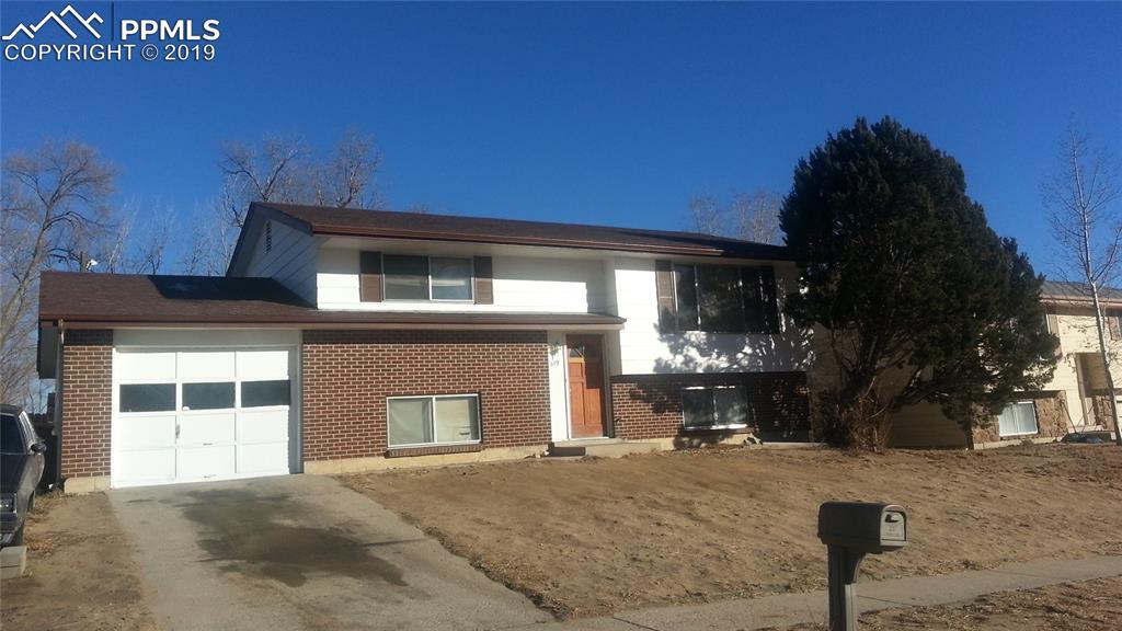 319 Montclair Street - Photo 1