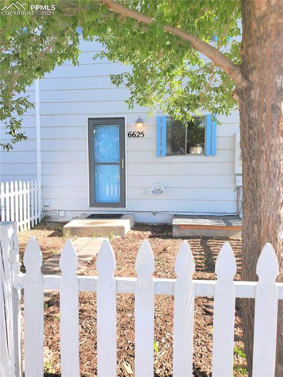 6625 Pahokee Court - Photo 1
