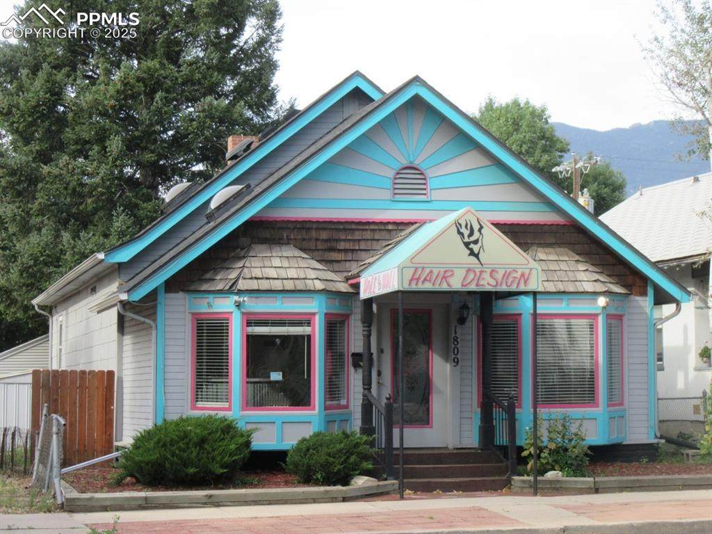 1809 Colorado Avenue - Photo 1