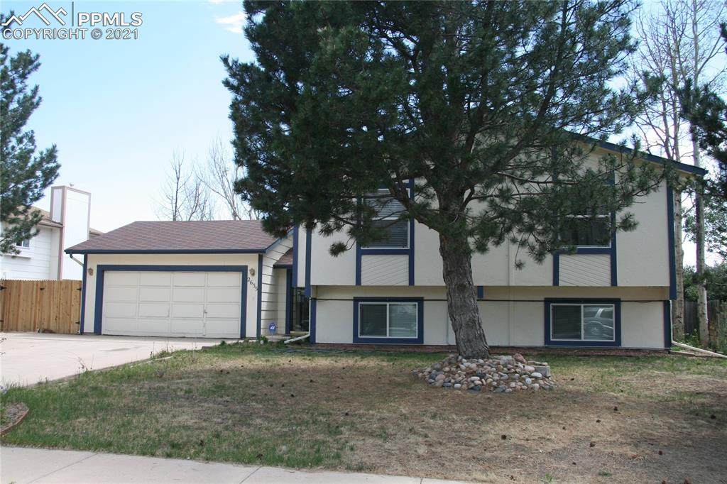 2635 Norwich Drive - Photo 1