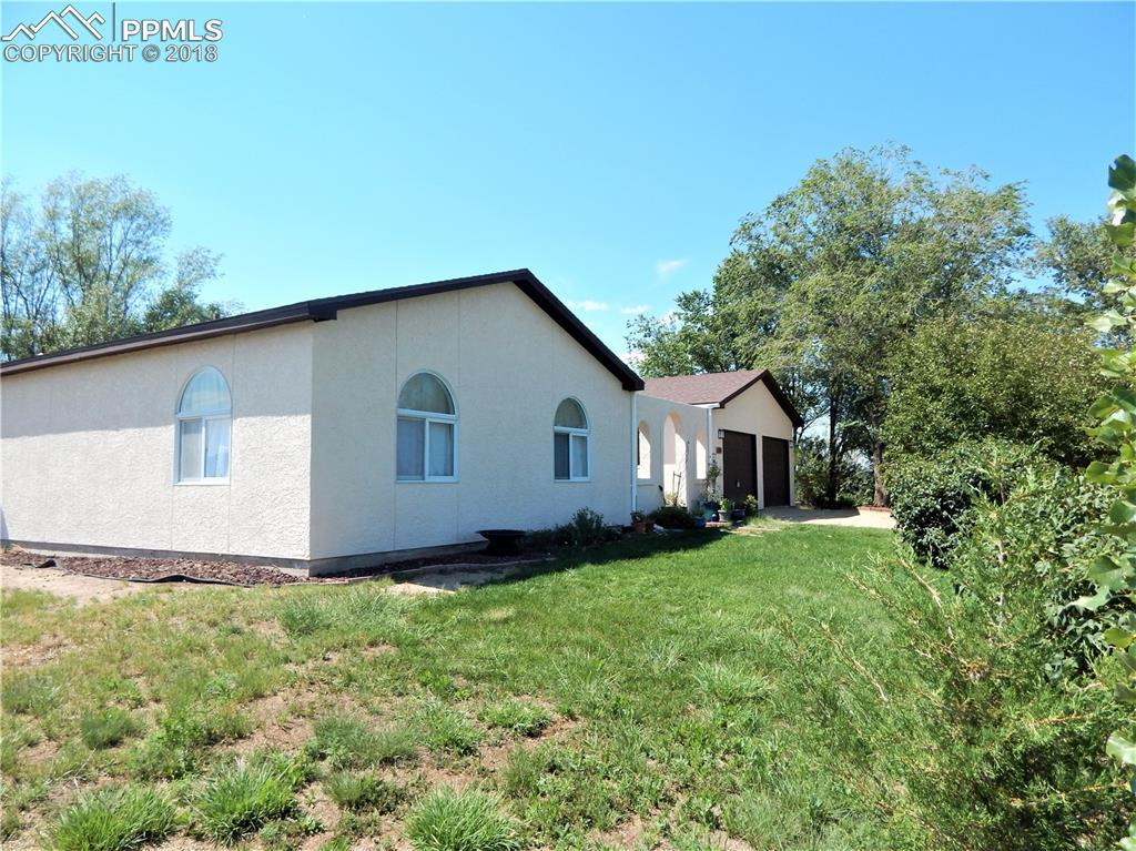 1590 Ellicott Road - Photo 1