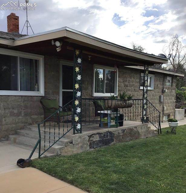 720 5th Street - Photo 1