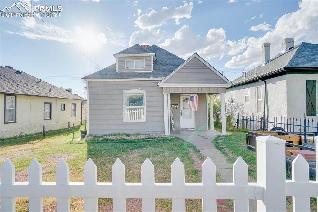 2215 Cedar Street - Photo 1