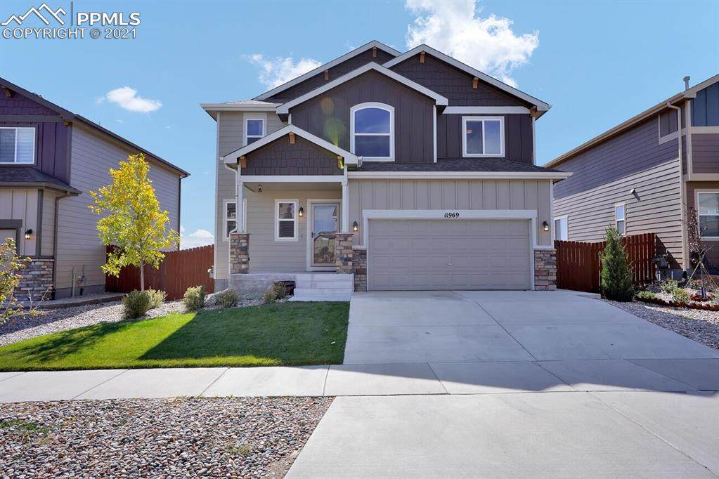 11969 Eagle Crest Court - Photo 1