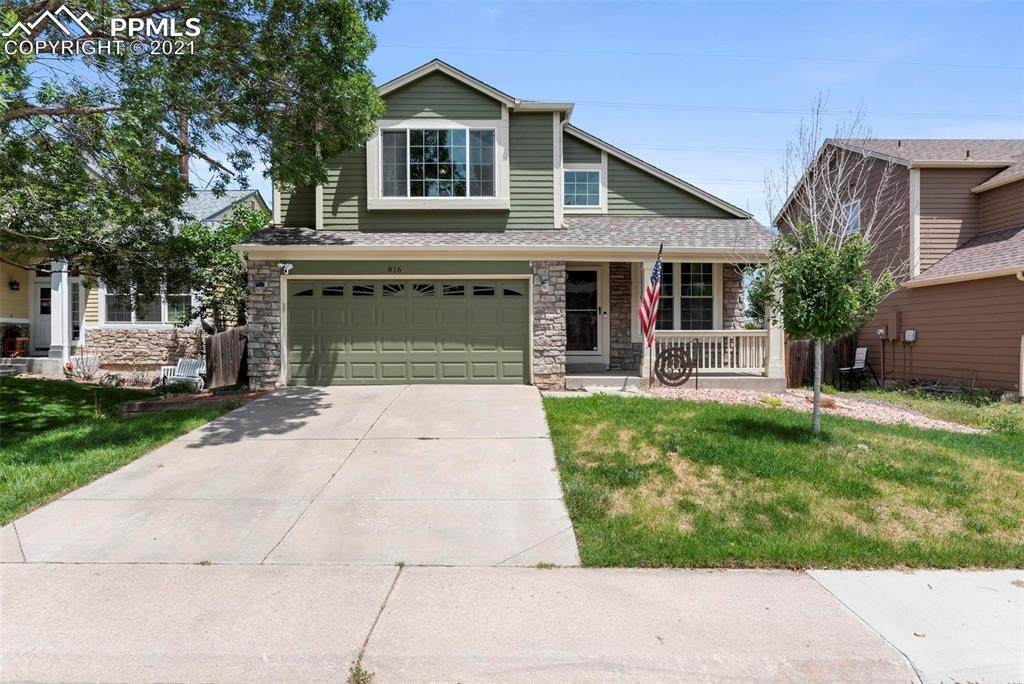 816 Carlton Street - Photo 1
