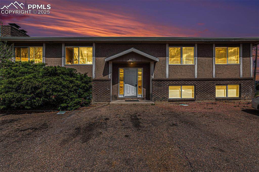 4025 Ruskin Way - Photo 1