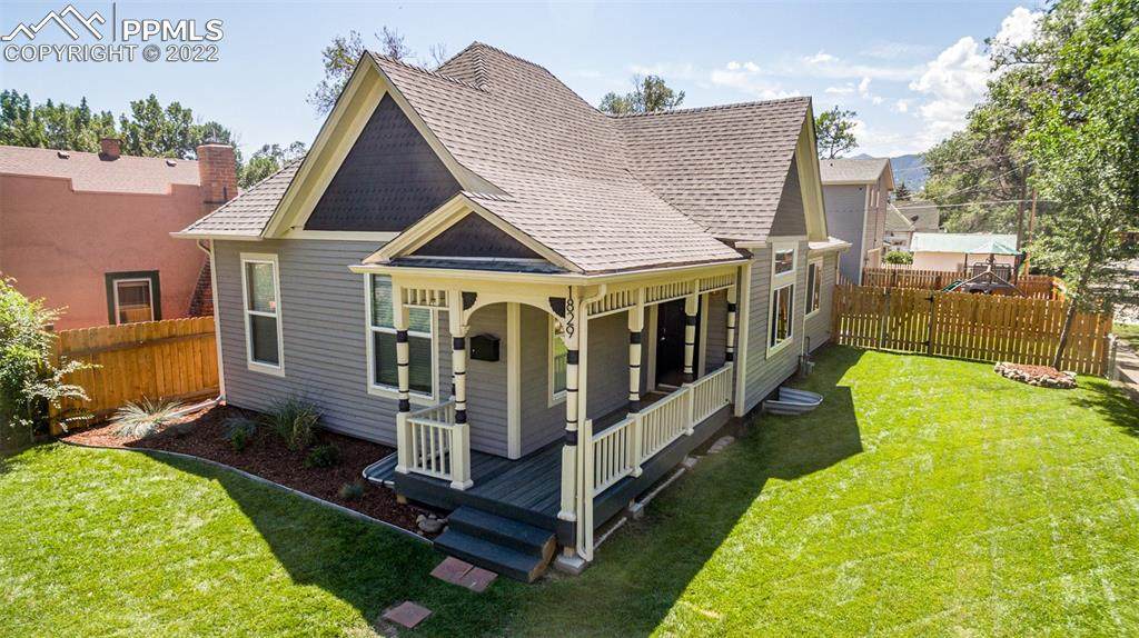 1829 Pikes Peak Avenue - Photo 1
