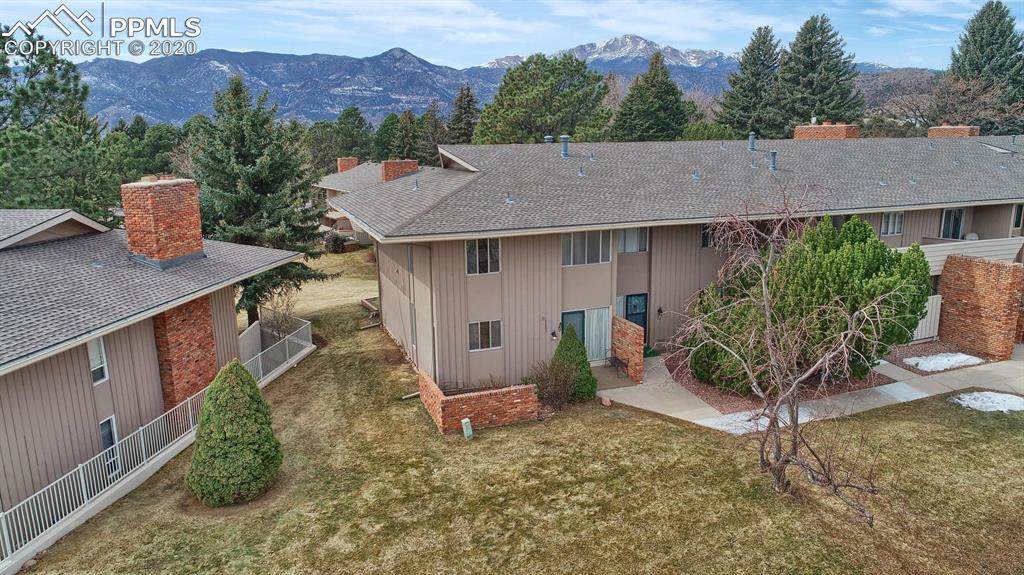 5204 Kissing Camels Drive - Photo 1