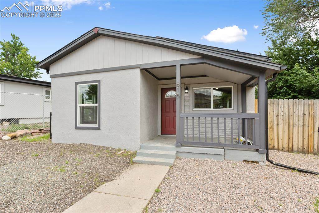 815 East Hills Road - Photo 1