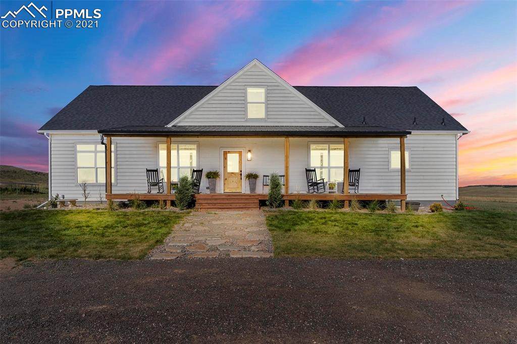 11275 Spring Valley Road - Photo 1