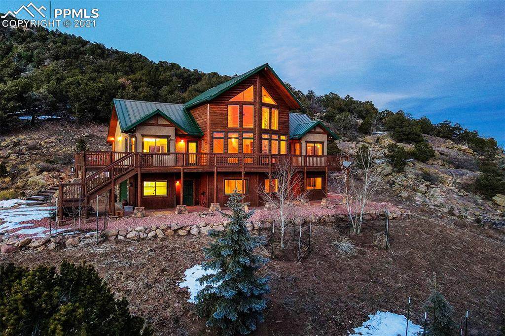 581 Corral - Photo 1
