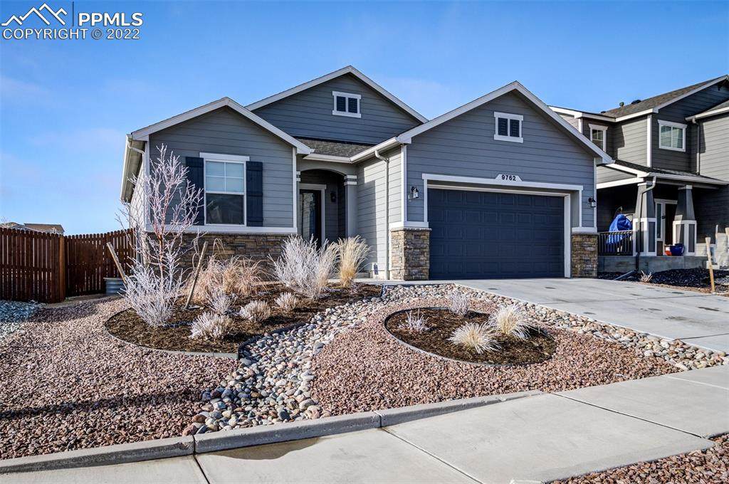 9762 Emerald Vista Drive - Photo 1