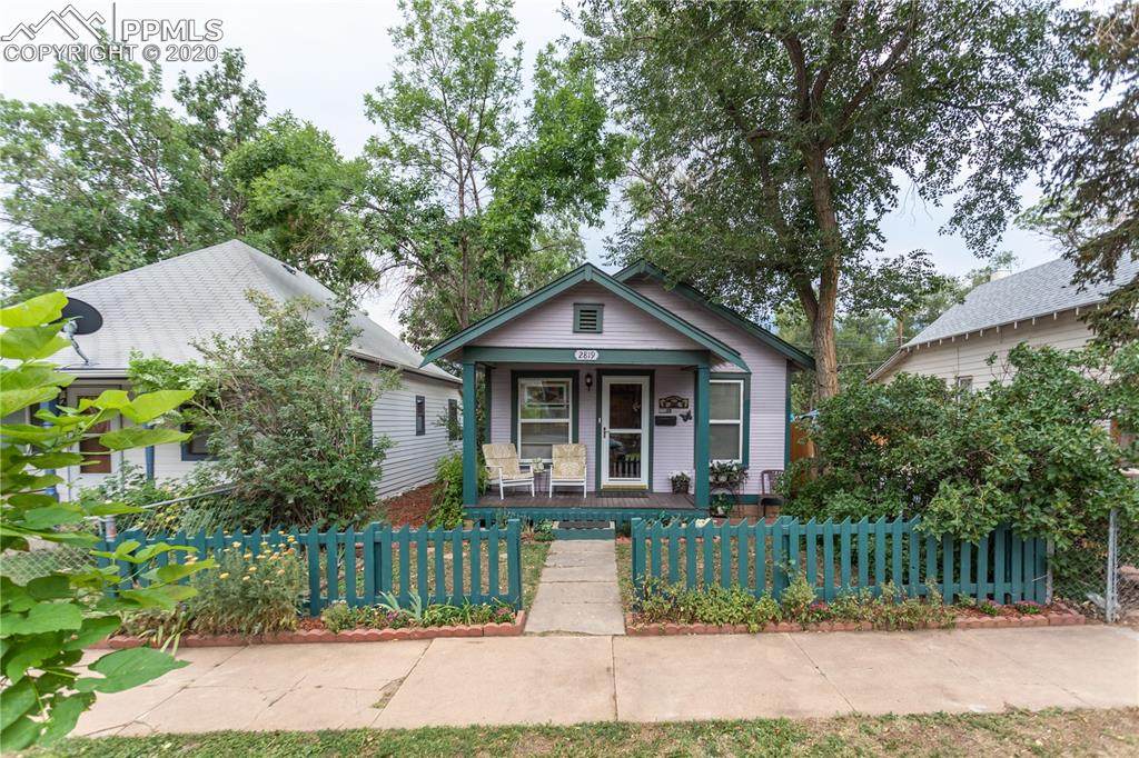 2819 Pikes Peak Avenue - Photo 1