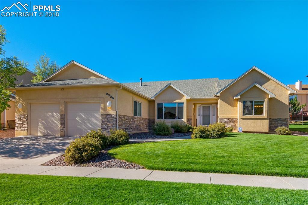 2325 Vanreen Drive - Photo 1
