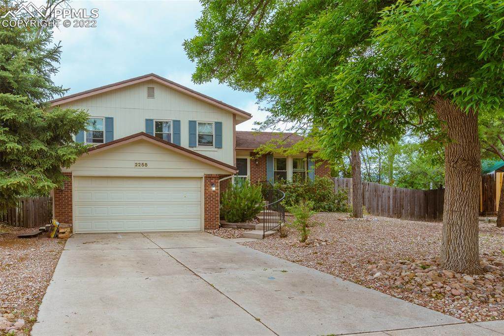 2258 Ptarmigan Lane - Photo 1