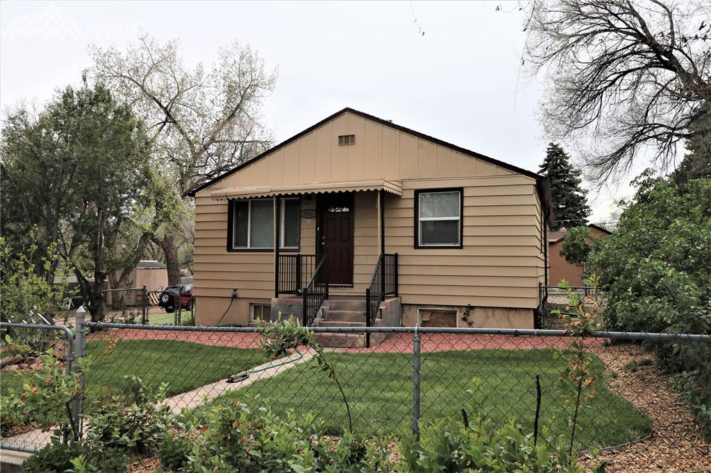 914 Alexander Road - Photo 1