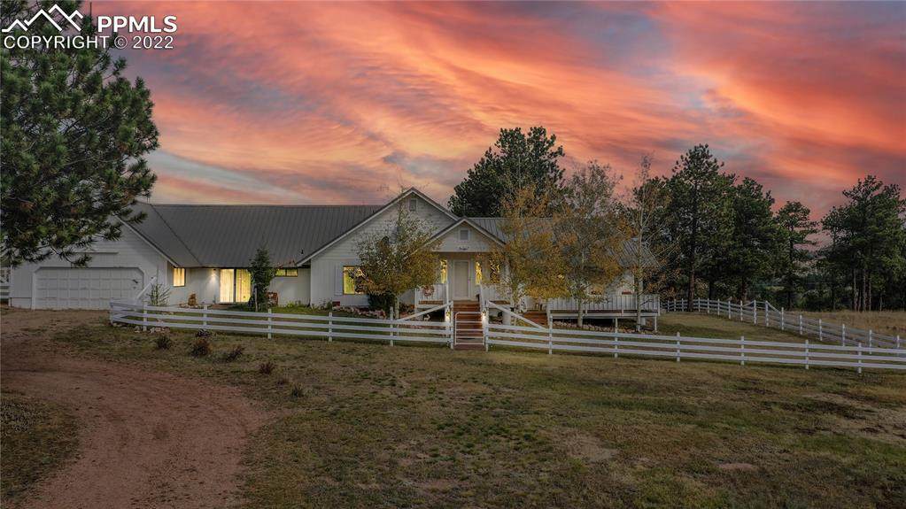 537 Chaparral Trail - Photo 1