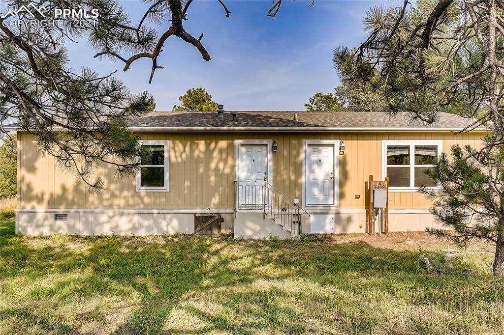 16650 Southwood Drive - Photo 1