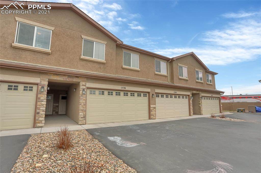 1536 York Drive - Photo 1