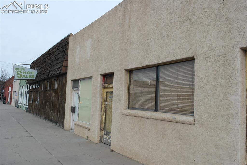 1318 Evans Avenue - Photo 1