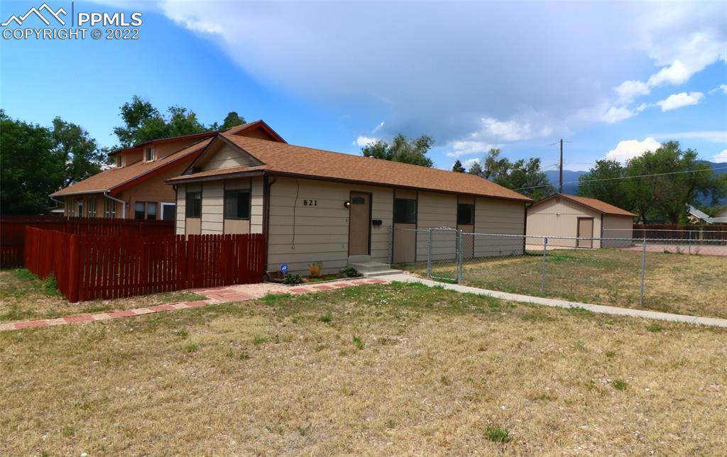 821 Fountain Boulevard - Photo 1