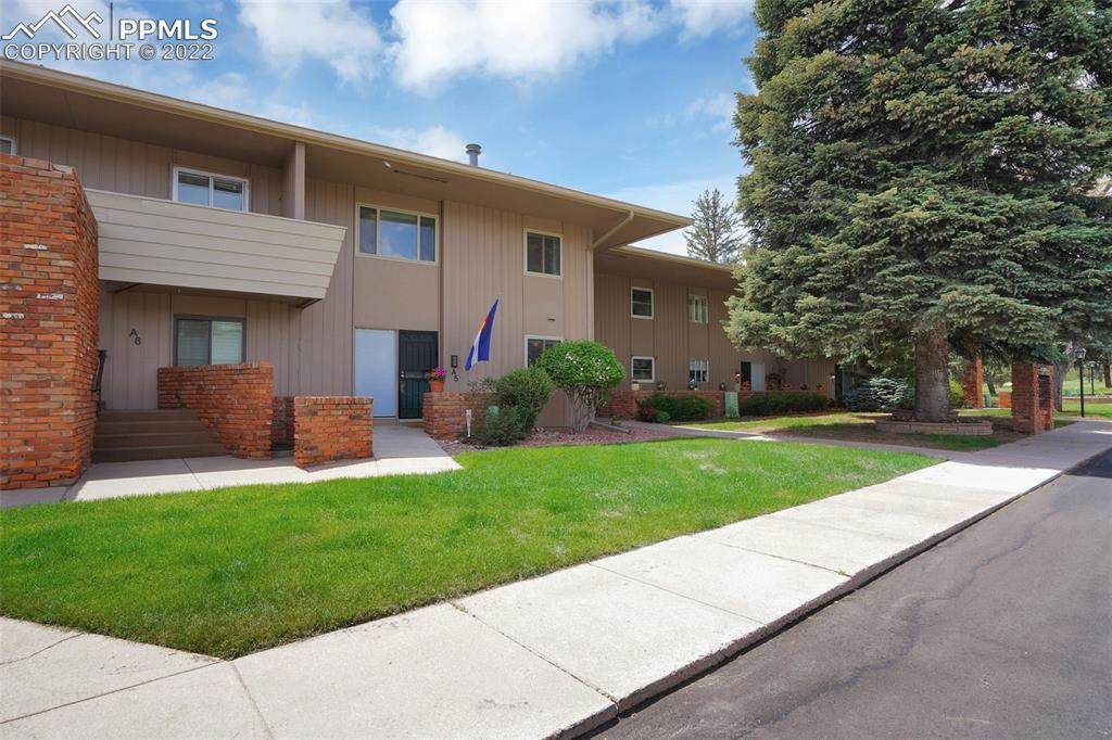 5204 Kissing Camels Drive - Photo 1