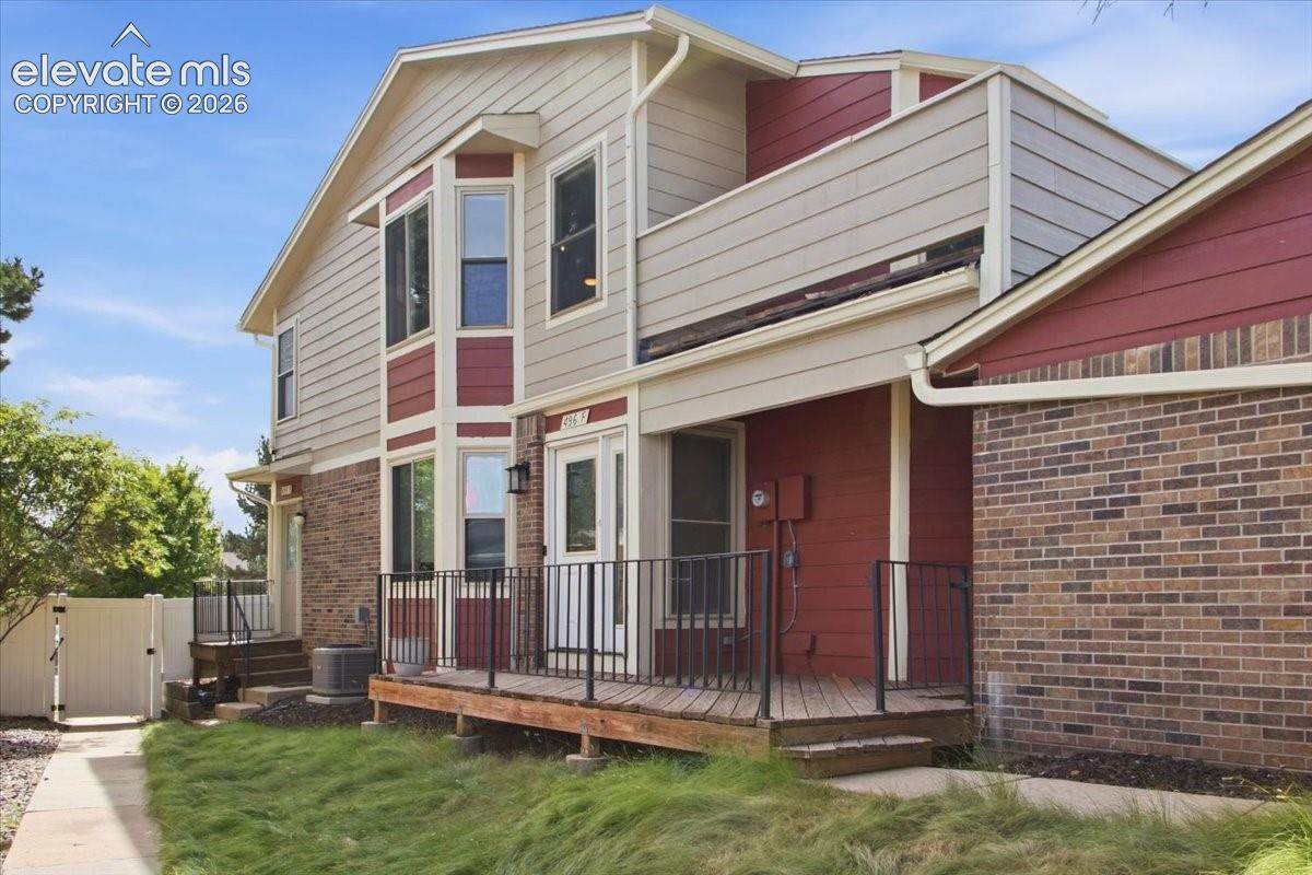 496 Rockrimmon Boulevard - Photo 1