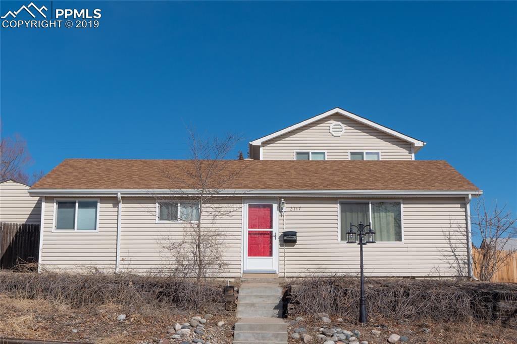 2117 Bonfoy Avenue - Photo 1