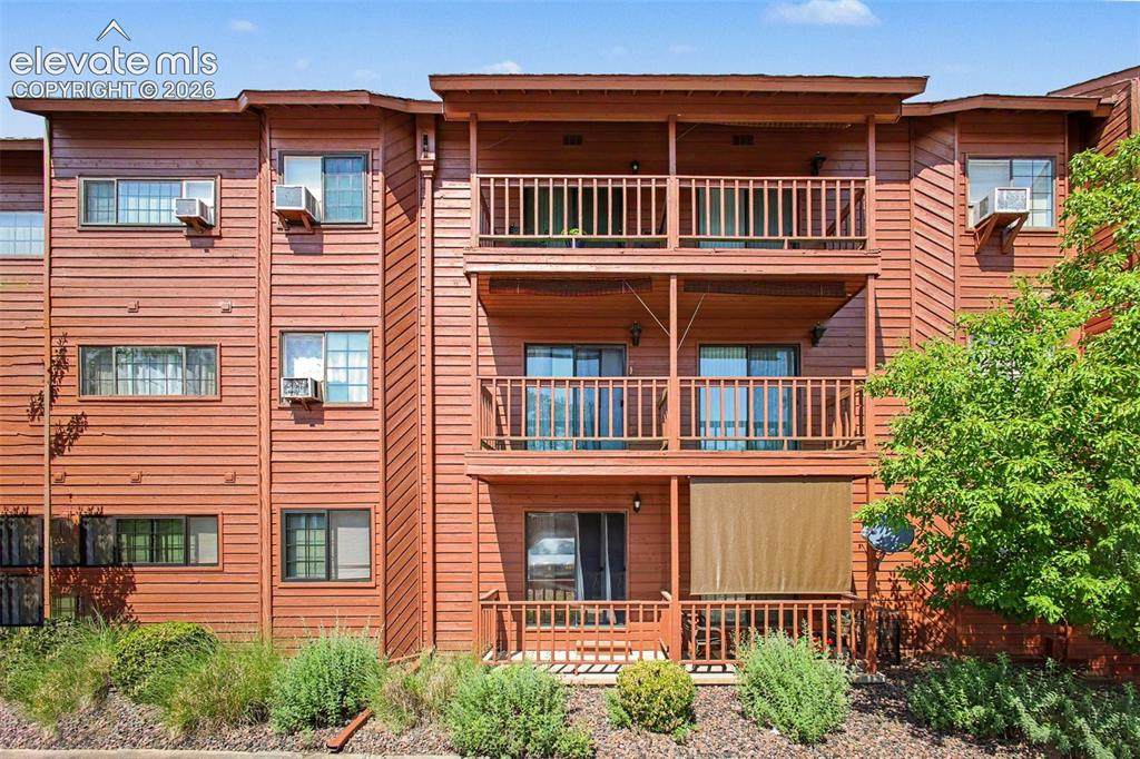 2450 Palmer Park Boulevard - Photo 1