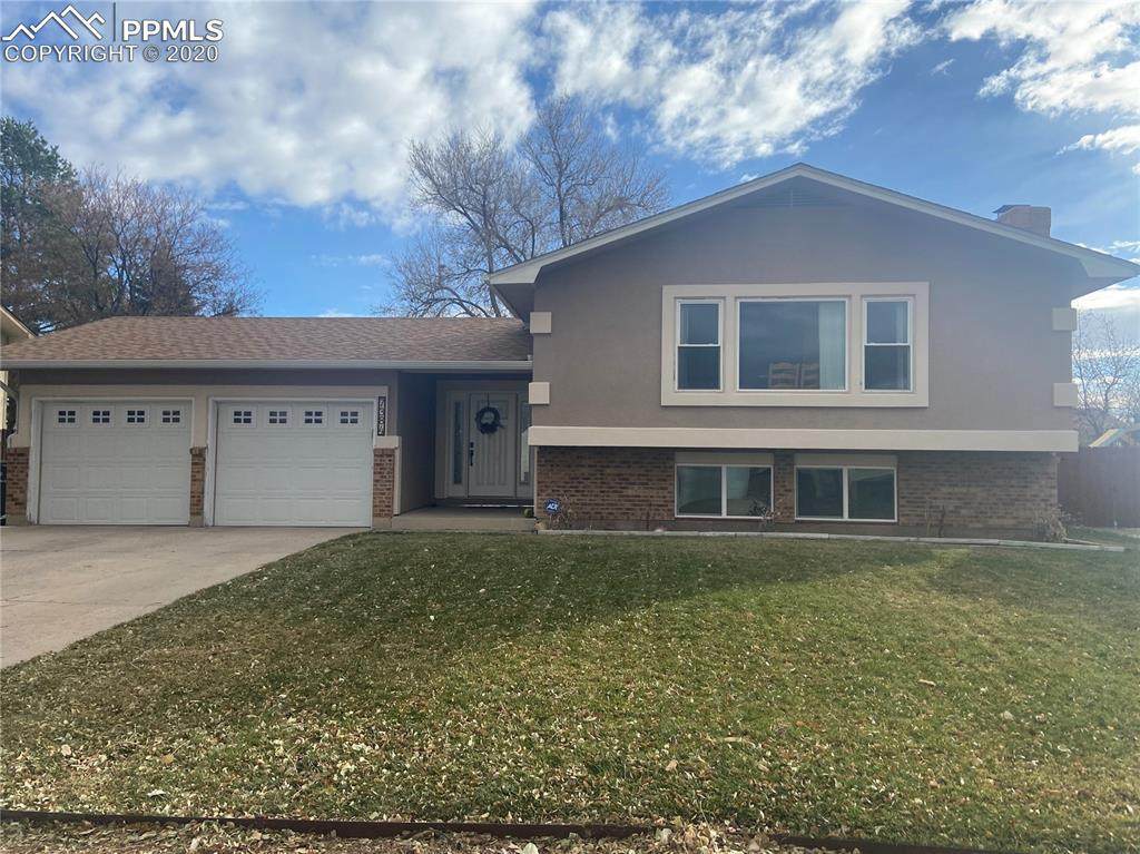 7384 Colonial Drive - Photo 1