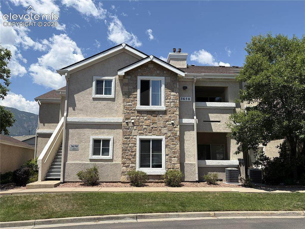 3650 Strawberry Field Grove - Photo 1