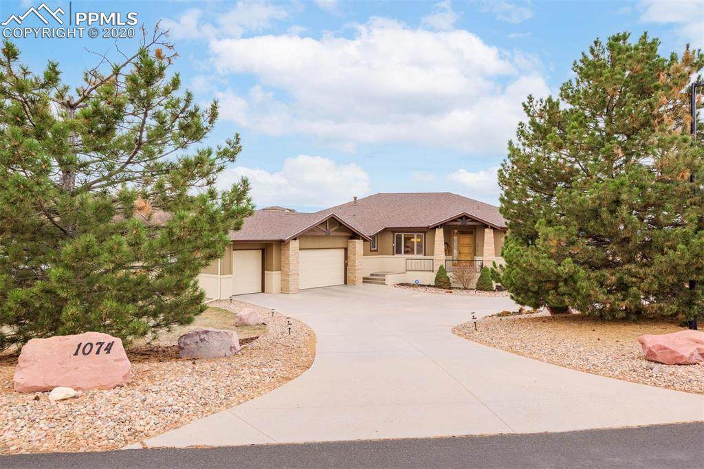 1074 Ridge Oaks Drive - Photo 1