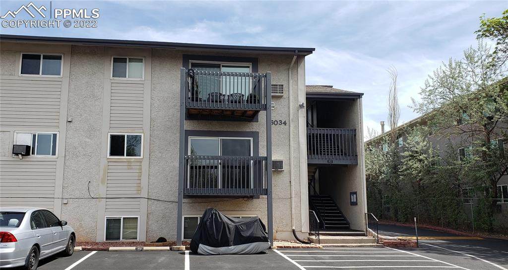 5034 El Camino Drive - Photo 1