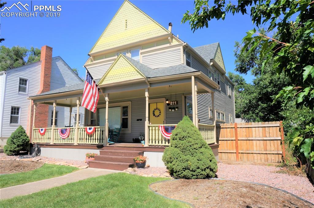 811 Bonfoy Avenue - Photo 1