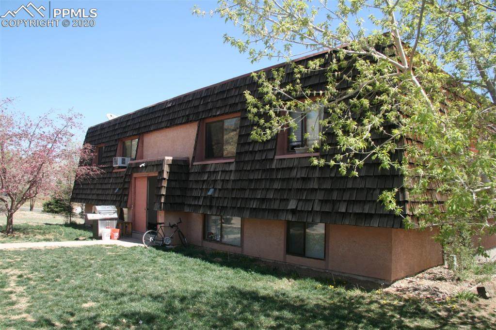 535 Superior Street - Photo 1